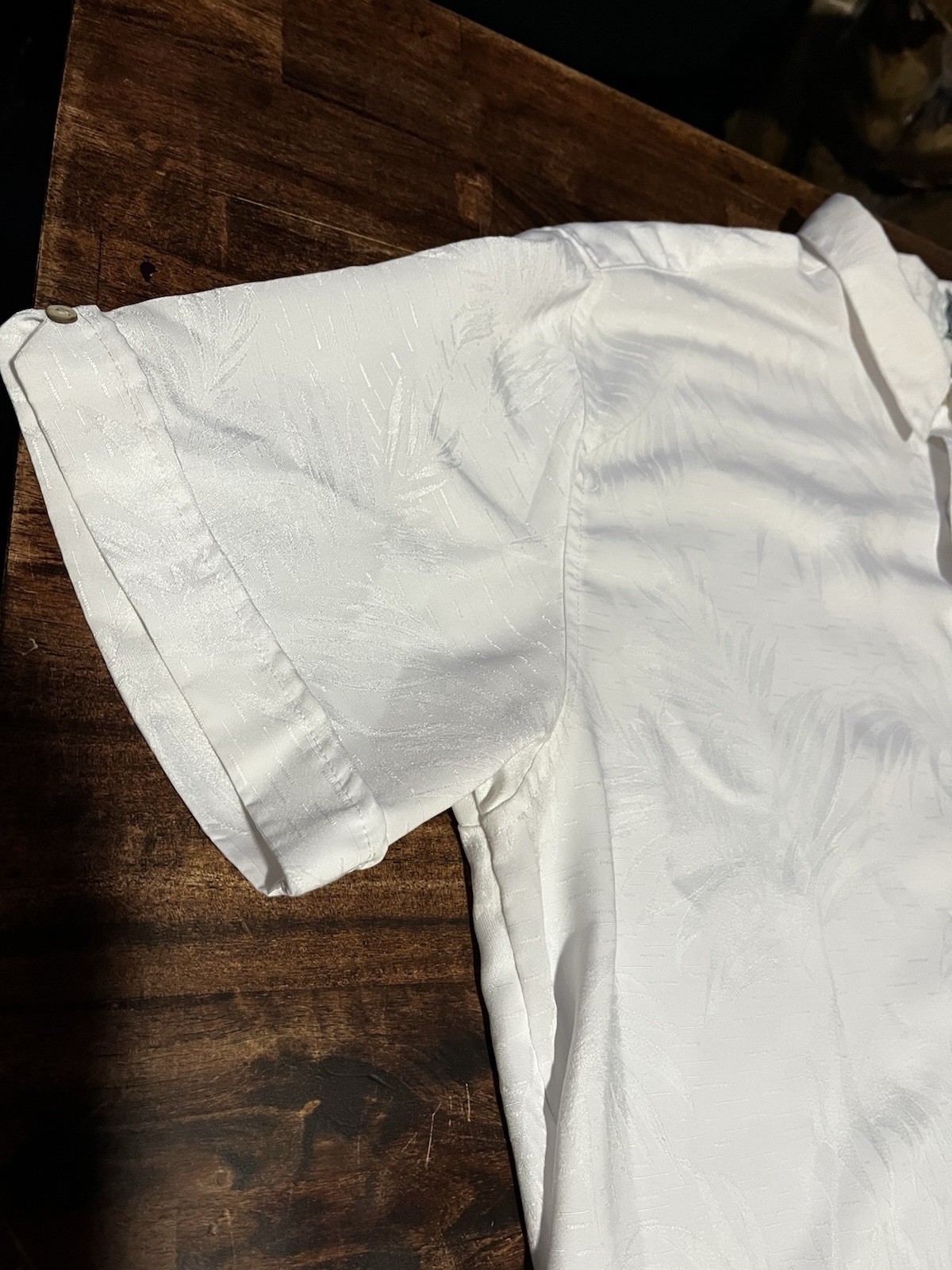 XL Cubavera White/ White Floral Short Sleeve Button Down With Collar
