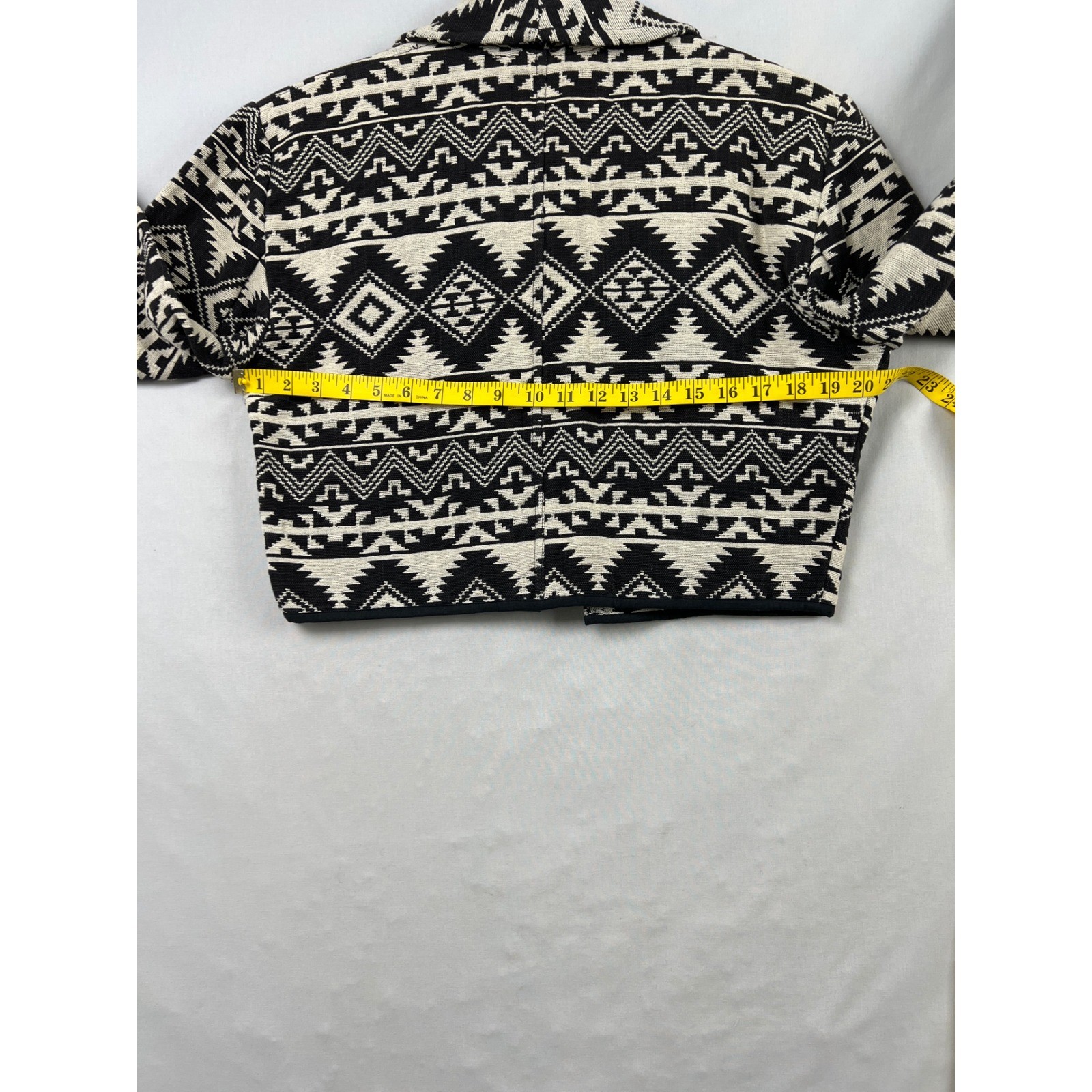 Flashback Cropped Jacket Women Size S Black Cream Geometric Tribal Cotton New