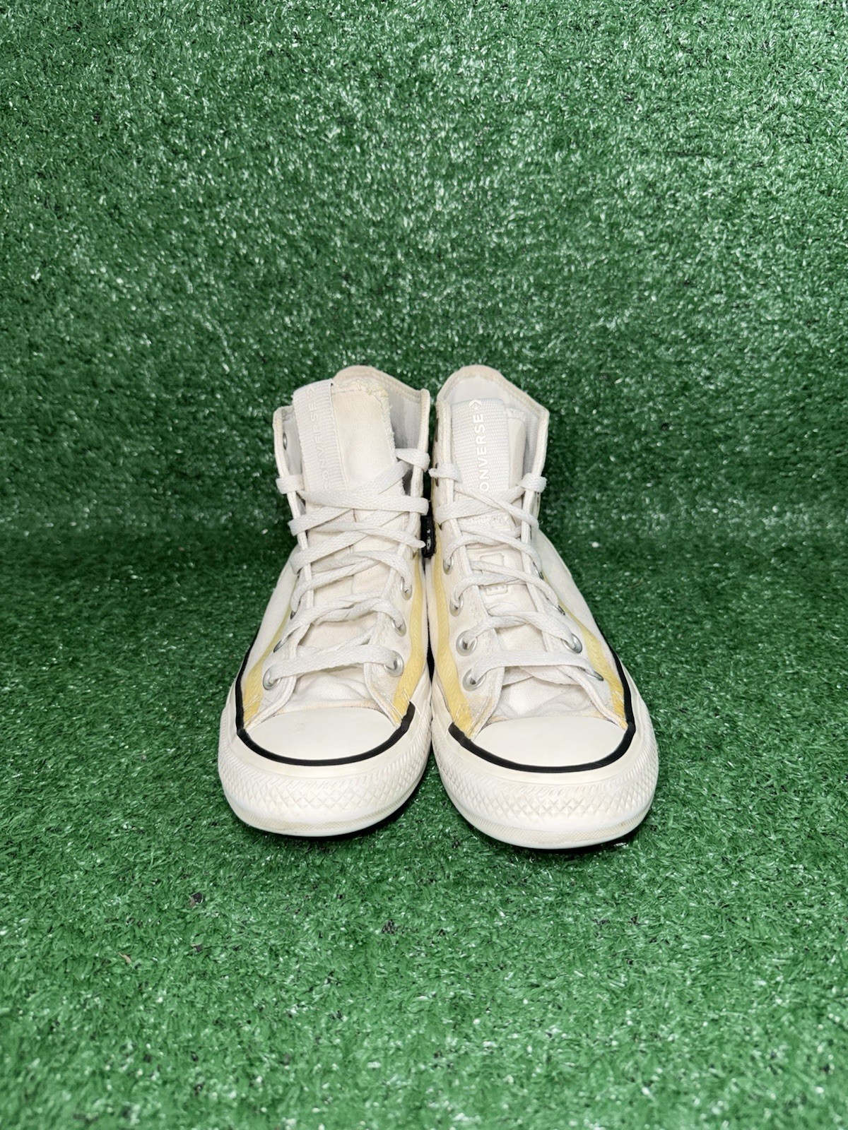 Converse Chuck Taylor All Star Womens Size 6.5 White Casual Shoes Skate Sneakers