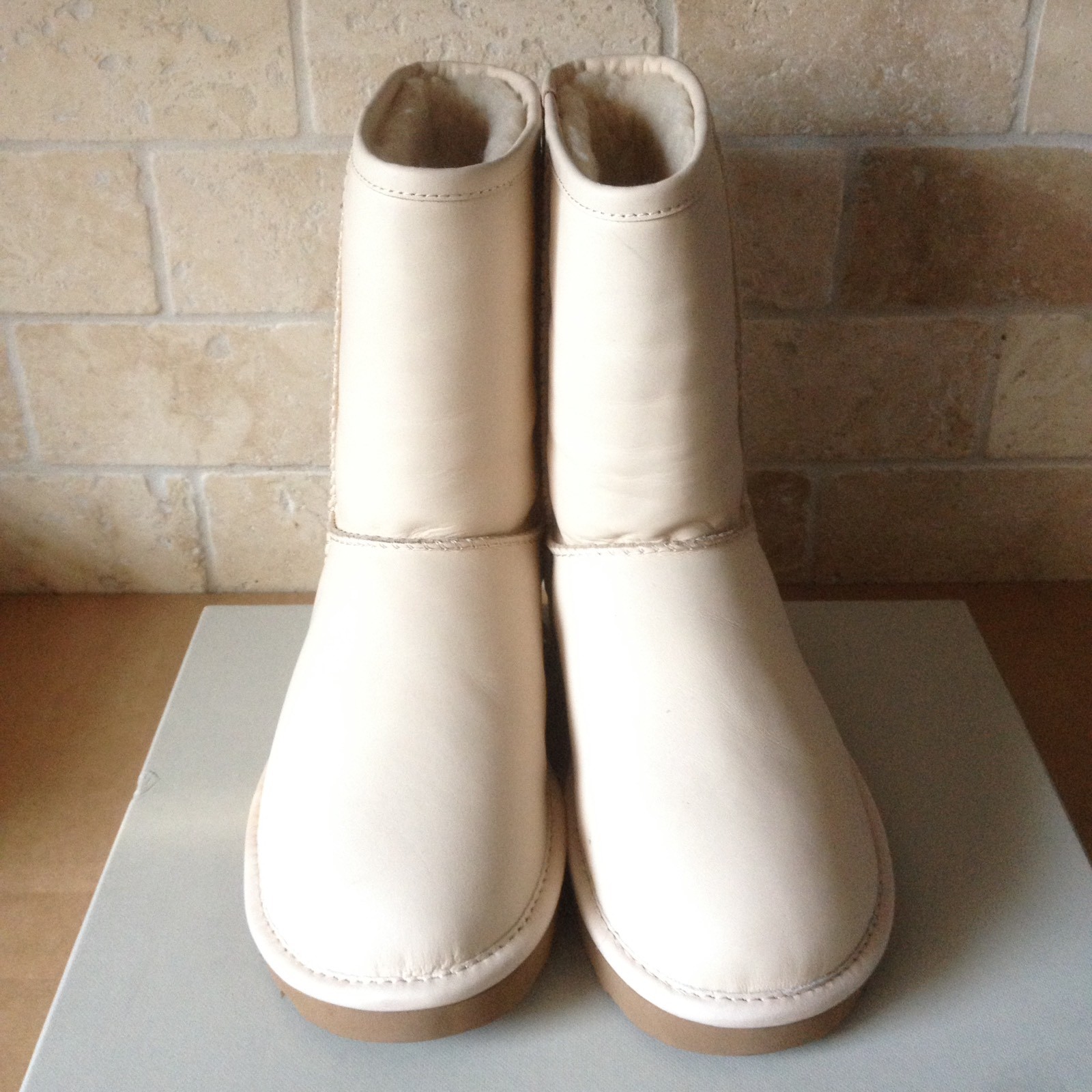UGG Classic Short Cashmere Pearl Water-resistant Leather Boots Size US 5 Womens