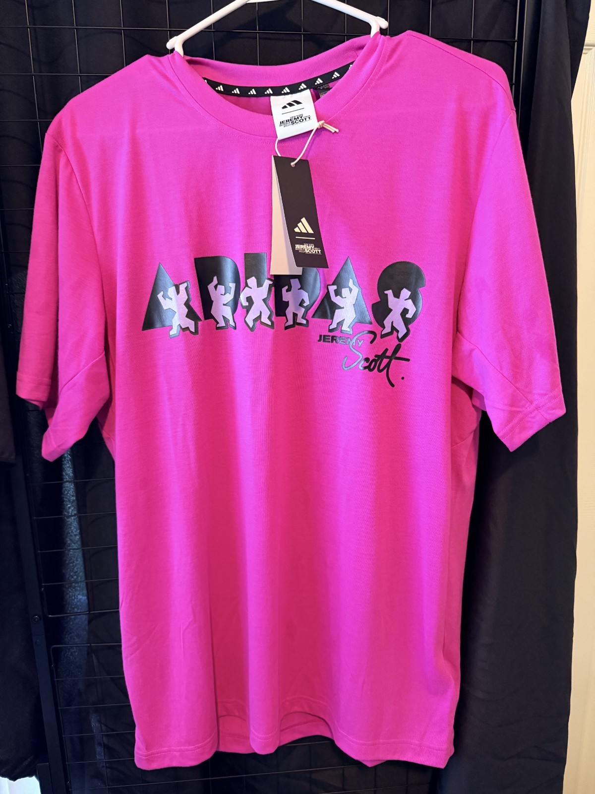 adidas Jeremy Scott Graphic Climacool T-Shirt Pink Men’s Size Medium JL7619