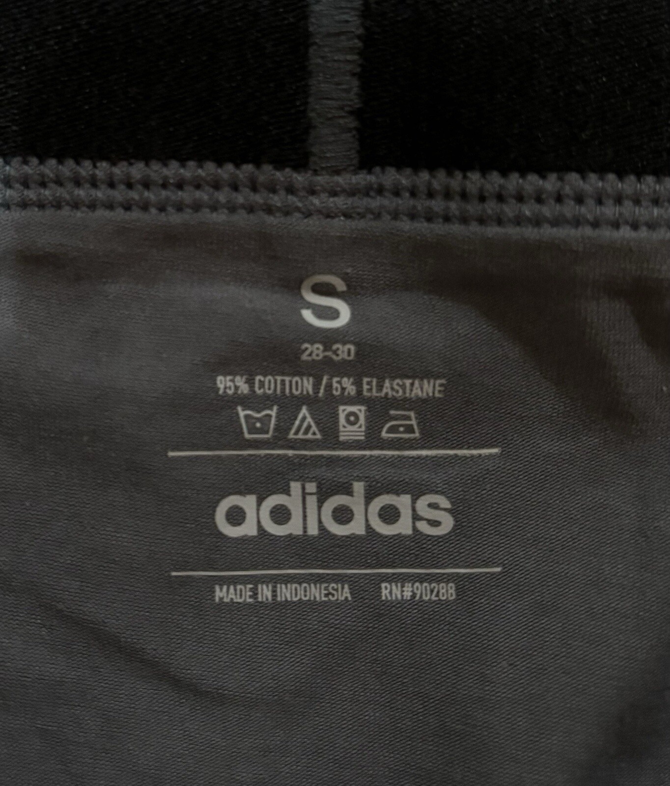 Adidas Boxer Briefs size S 28-30 – 5 Pairs – Gray/Black/Red