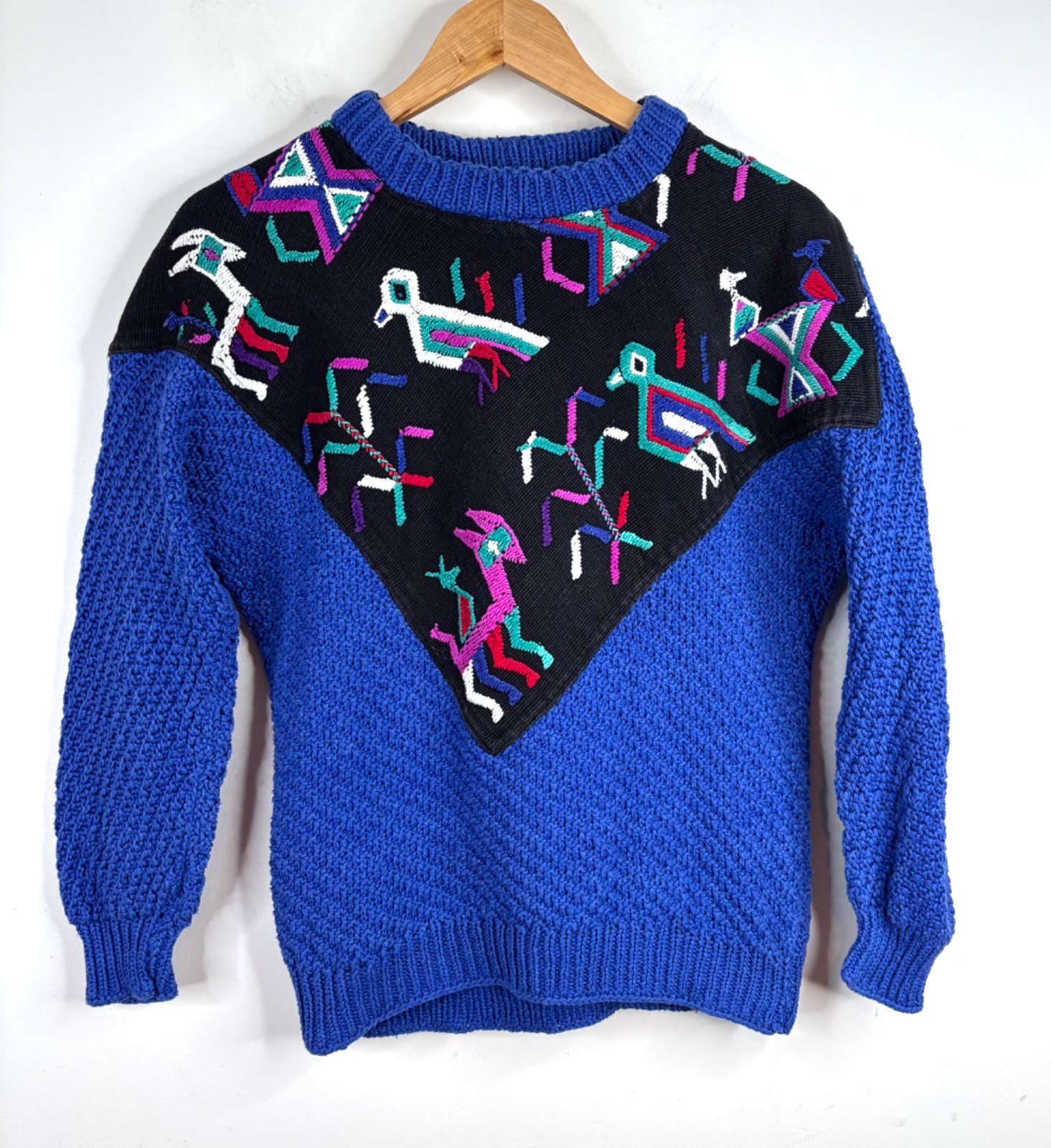 Vintage 90s Embroidered Aztec Bird Sweater S Vale La Pena Guatemala Southwestern