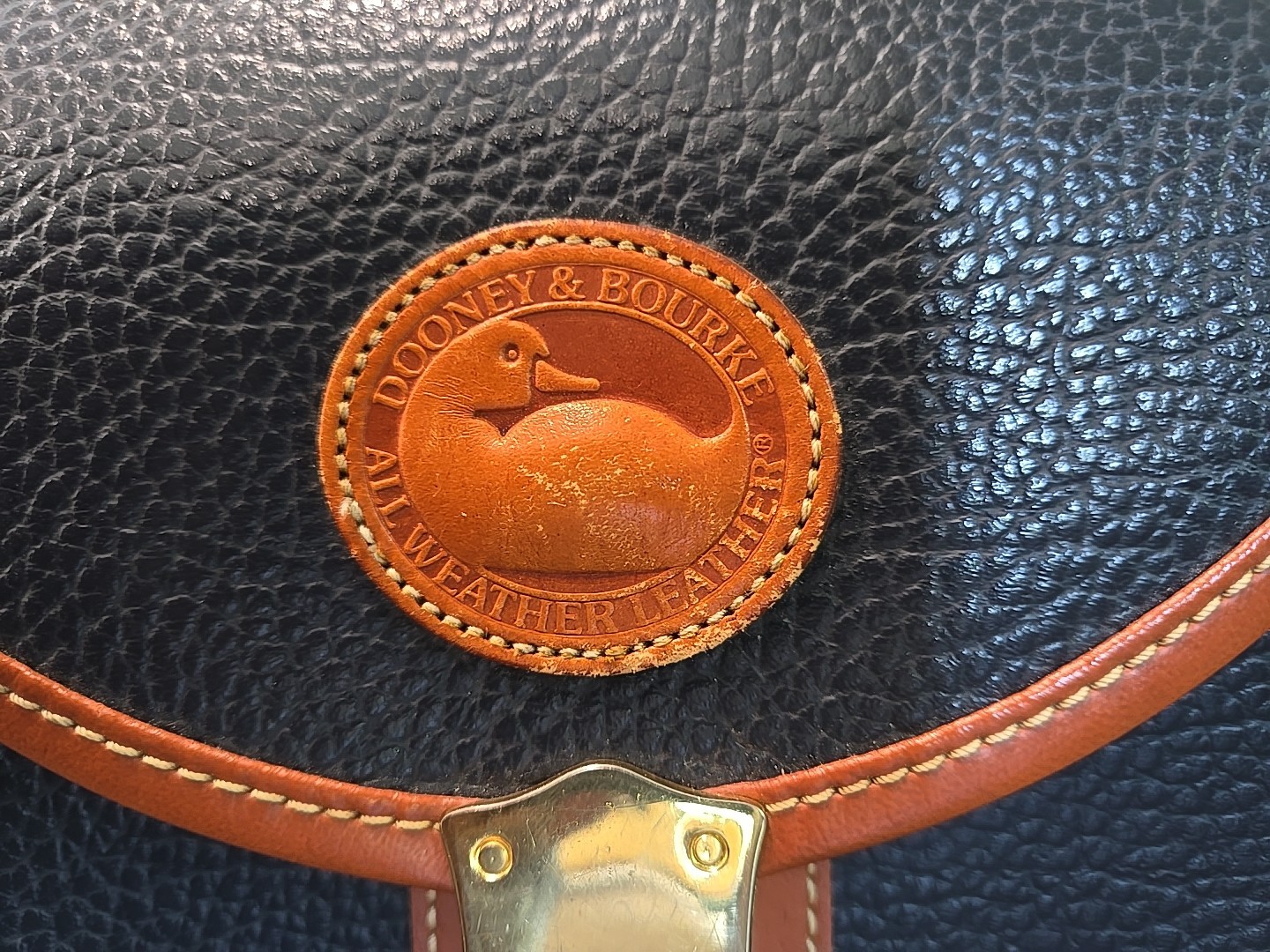 Vintage Dooney & Bourke All Weather Leather Spectator Bag Navy Push Lock Classic