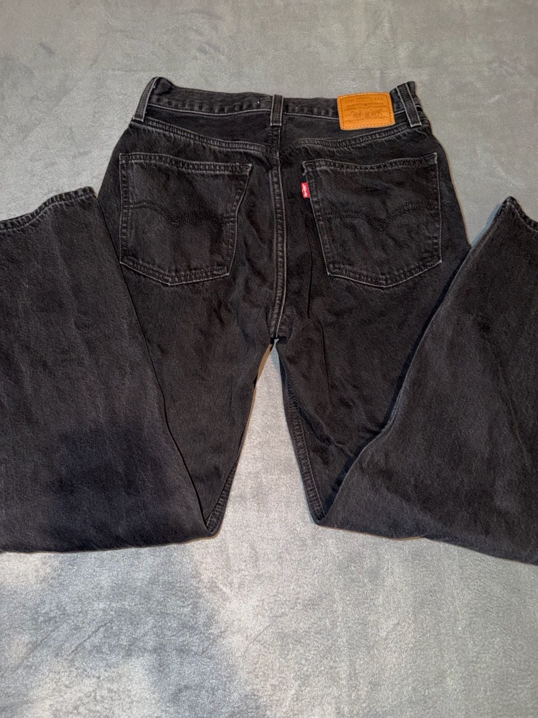 Levi’s Premium 721 High Slim Straight Black Jeans Size 28