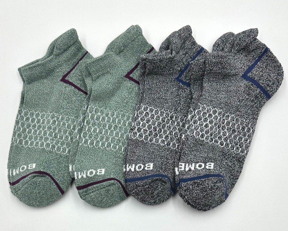 BOMBAS 4 pairs Men’s honeycomb Cushion Ankle Socks 2 Colors Mix Size Large