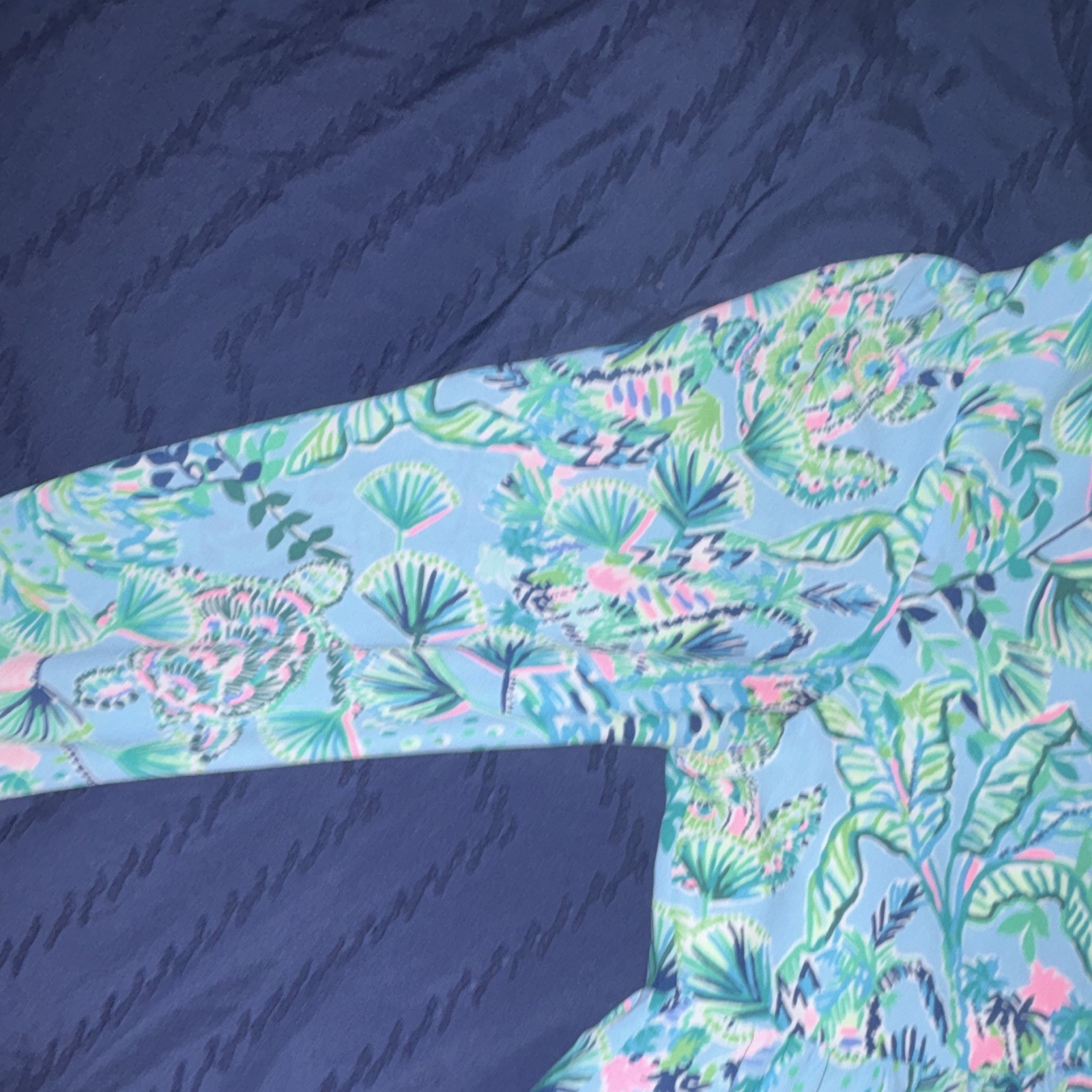 Lilly Pulitzer Women’s M Tropical Floral V-Neck Long Sleeve Lined Dress