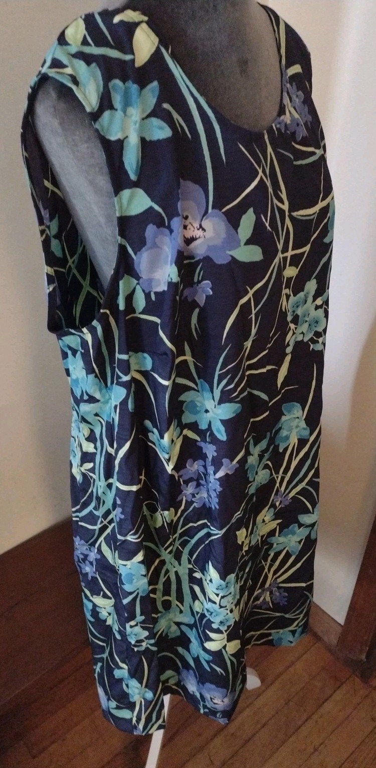Womens Set Maxi Dress With Button Up Top Size 18W/20W By White Stag