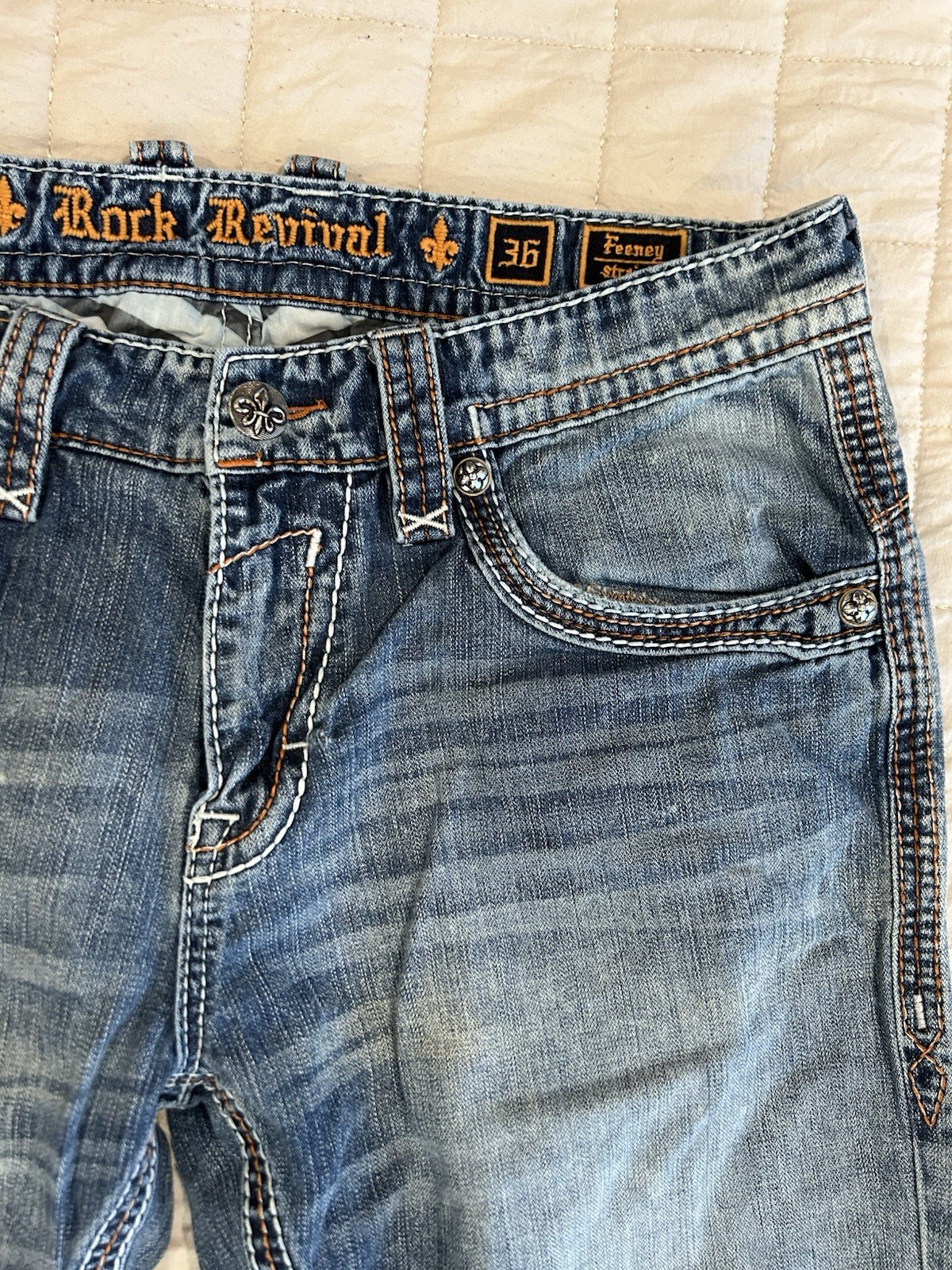Rock Revival Men’s Blue Medium Wash Straight Fit Denim Jeans Cotton 5-Pocket