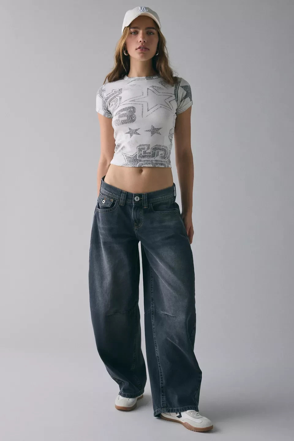 urban outfitters-BDG Kayla Cocoon Low-Rise Jeans