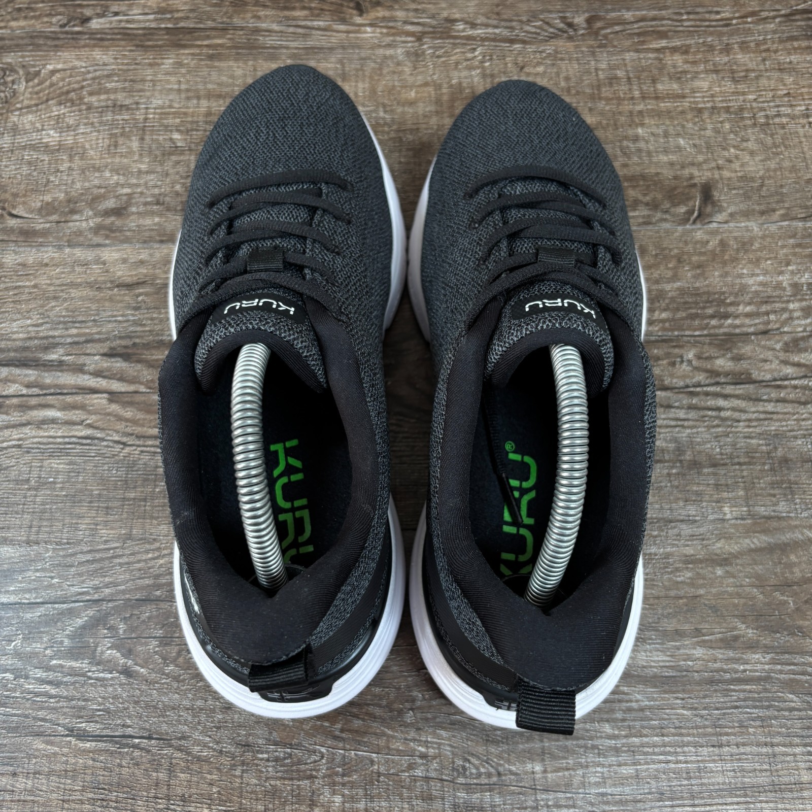 Kuru Flex Via Shoes Men’s 8.5 M Jet Black Bright White Slip-On Walking Running