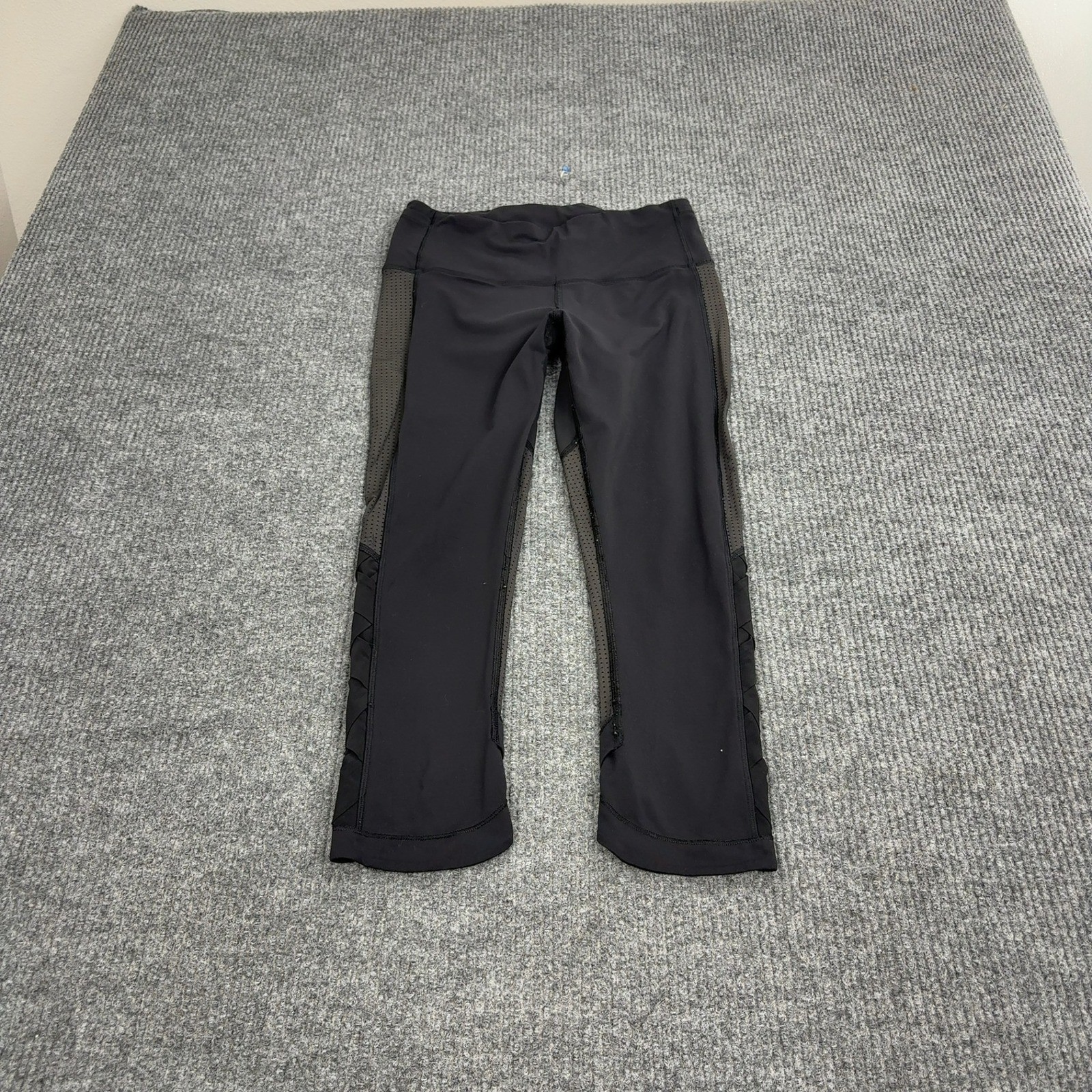 Lululemon Leggings Womens 6 Black Synthetic Mesh Panel Lattice Hem Athletic Yoga