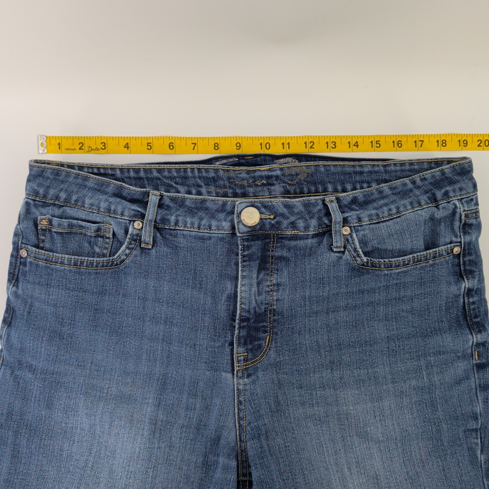 Lot of 3 Seven7 Women’s Sz 16 High Rise Relaxed Fit 5 Pocket Denim Weekend Short