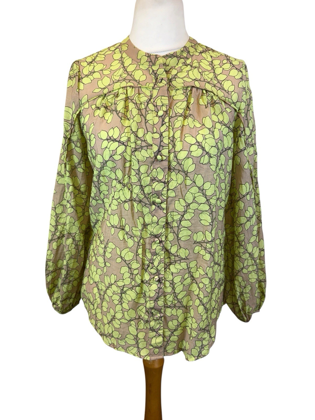 Mint Velvet Women’s Leaf Print Lightweight Summer Blouse Size Small Button Up