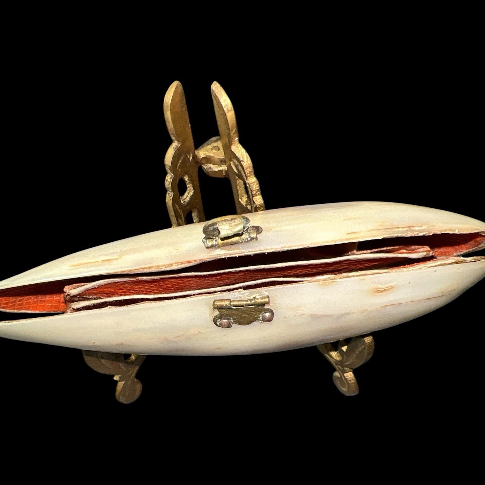 Antique Giant Clam Shell Purse Brass Frame Edwardian Victorian Vanity Handbag