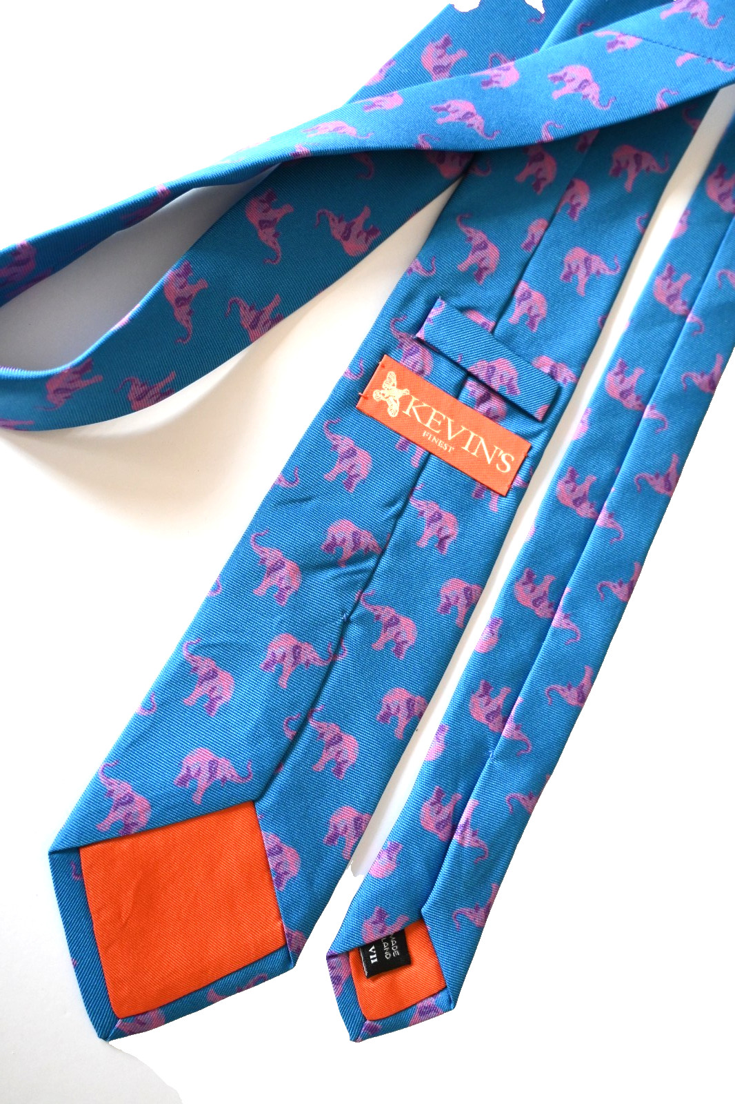 KEVIN’S MEN’S TIE BLUE/ELEPHANT Width: 3.25″ Length: 59″