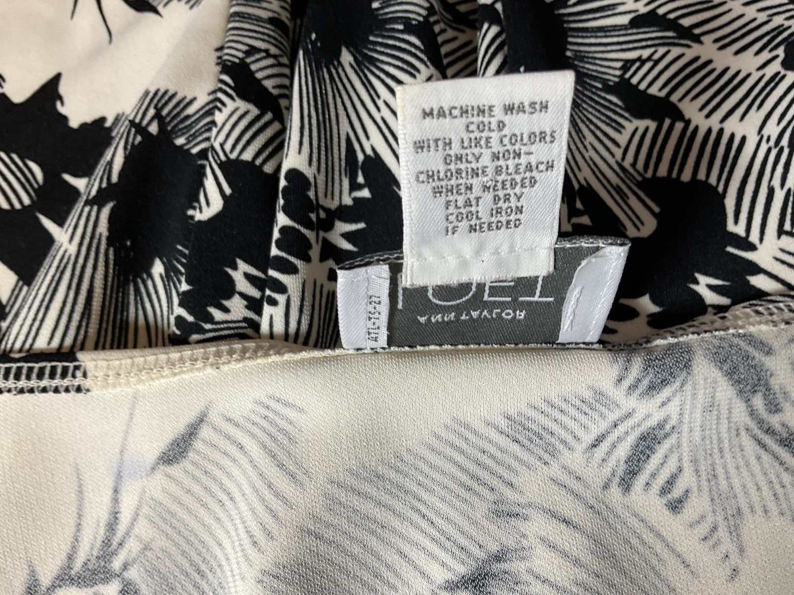 Ann Taylor Loft Black & White Floral Print Sleeveless Dress Size L -B13
