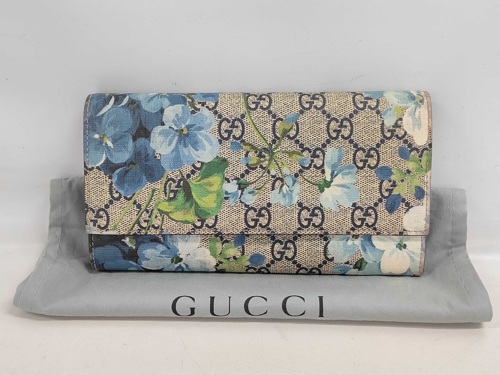 Gucci Blooms Long Wallet GG Supreme Blue