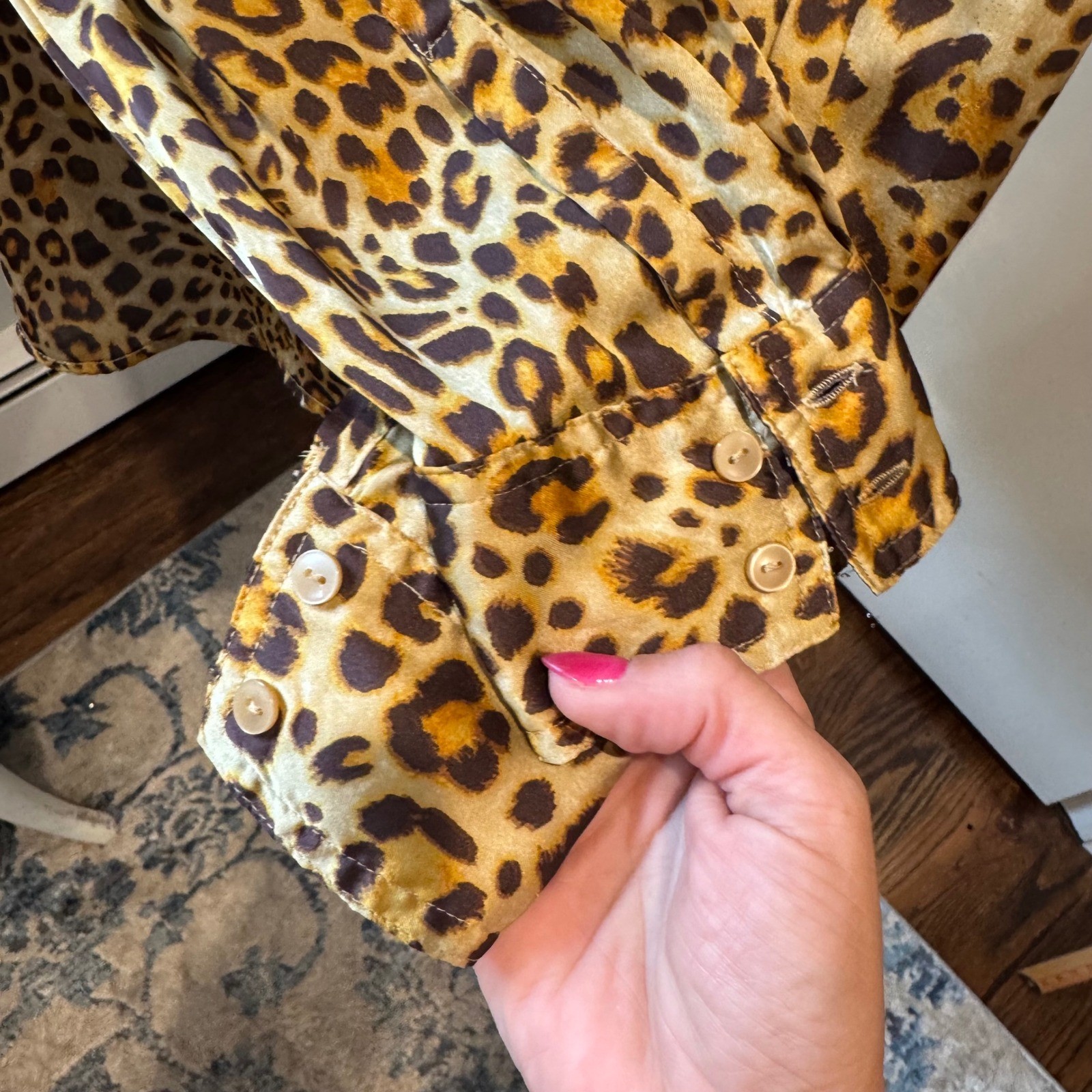 Jones New York Brown Leopard Print Blouse Split Neck Chic | Size Large