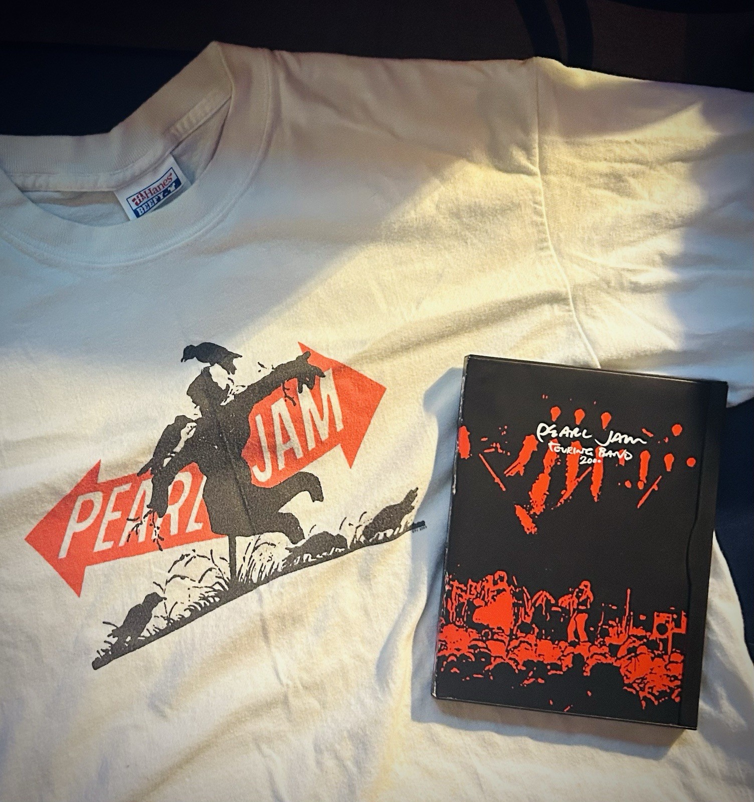 Pearl Jam 2-Pack (DVD + Vintage T-Shirt) 🎸Touring Band DVD & 2003 T-Shirt (M)