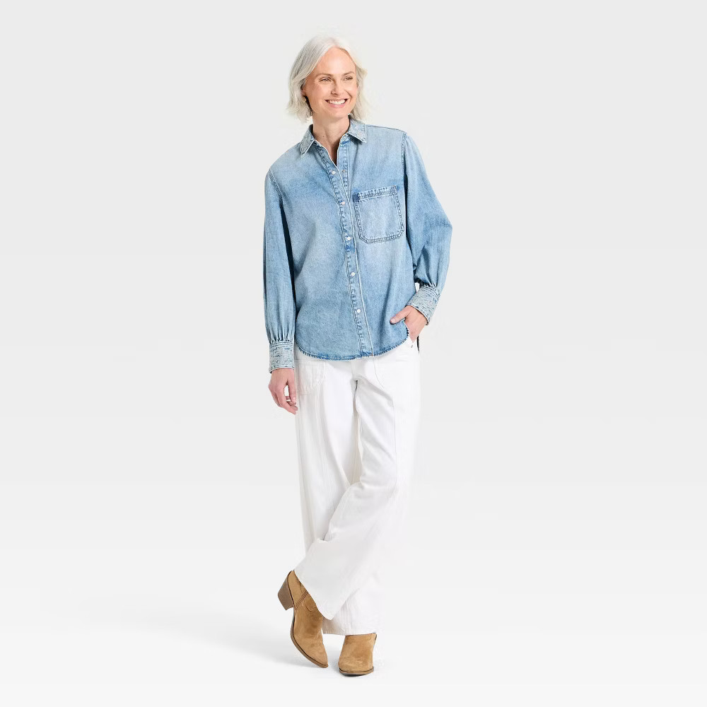 Women Embroidered Denim Shirt – Universal Thread Medium Wash L