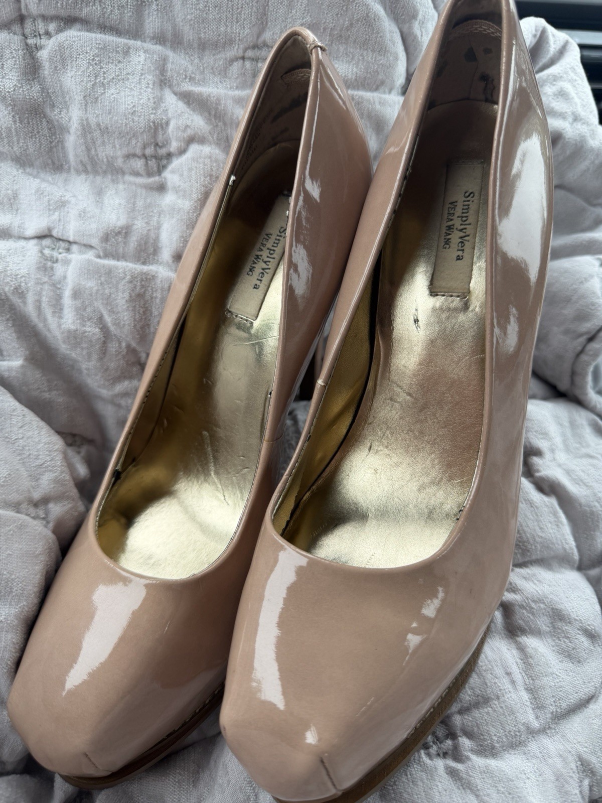 Simply Vera Vera Wang Beige Patent Leather Stiletto Square Toe Pumps 8.5