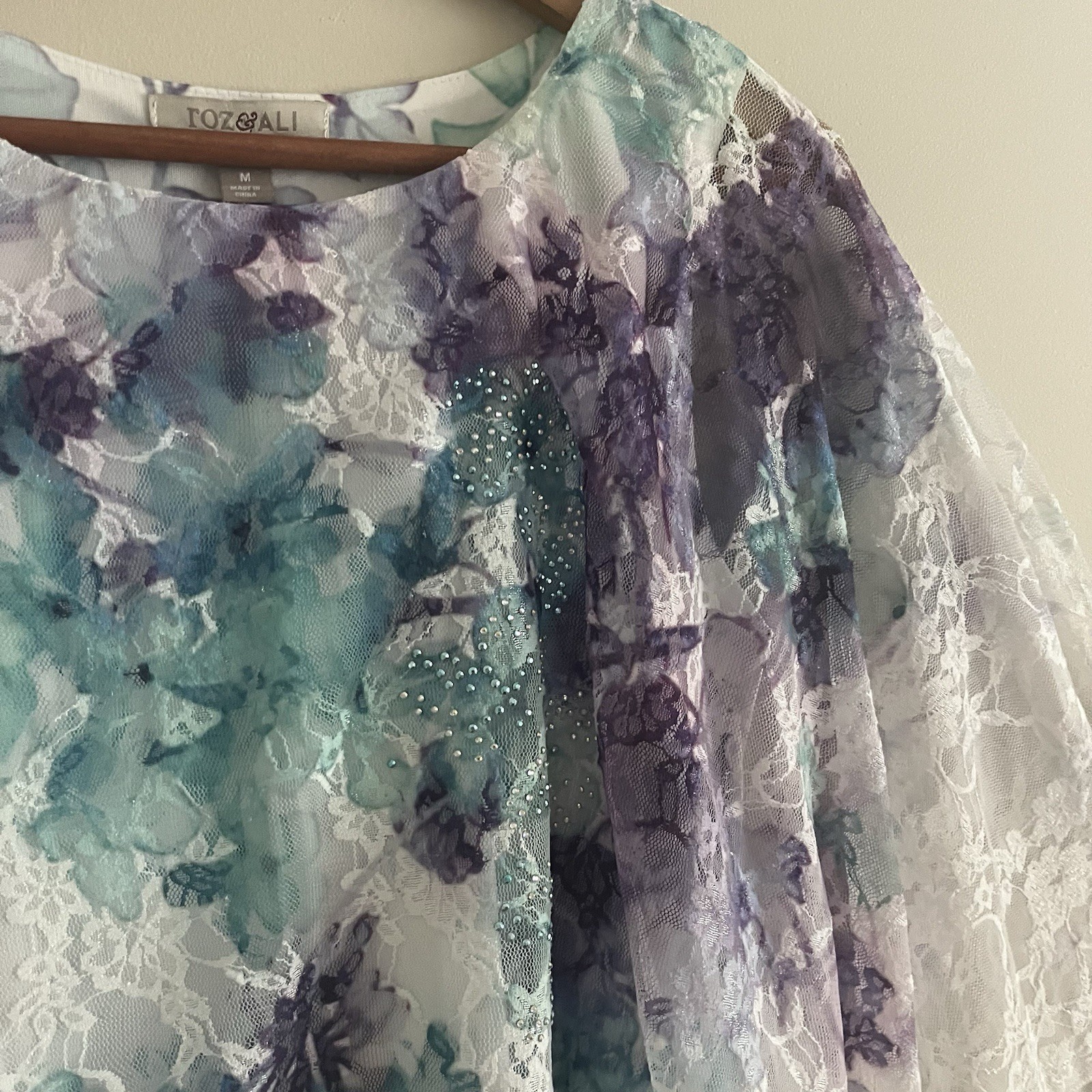 Roz & Ali Purple White Lace Batwing Top M Fairy Boho Indie Festival