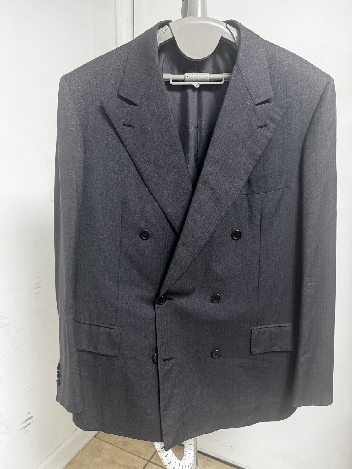 Brioni Double Breasted Suit, 41R, Black Herringbone