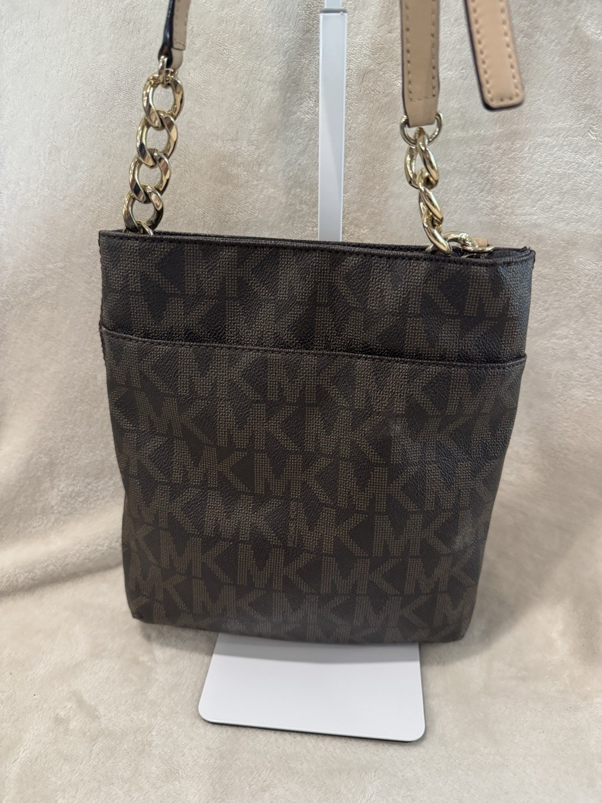 Michael Kors Hamilton MK Logo Crossbody Gold Chain/Leather Strap
