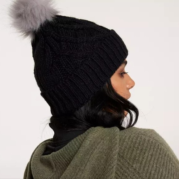 CALIA Cable Knit Pom Beanie NWT