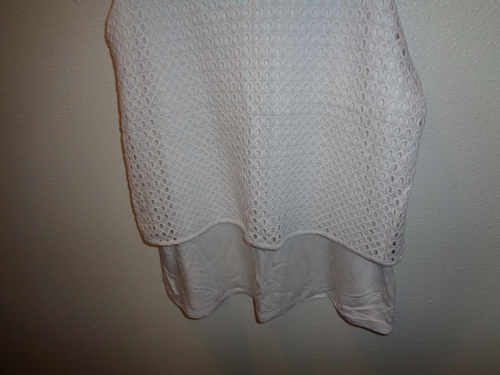 Apt. 9 Crochet Cropped 2-Fer White Tank Top Size Medium NWT