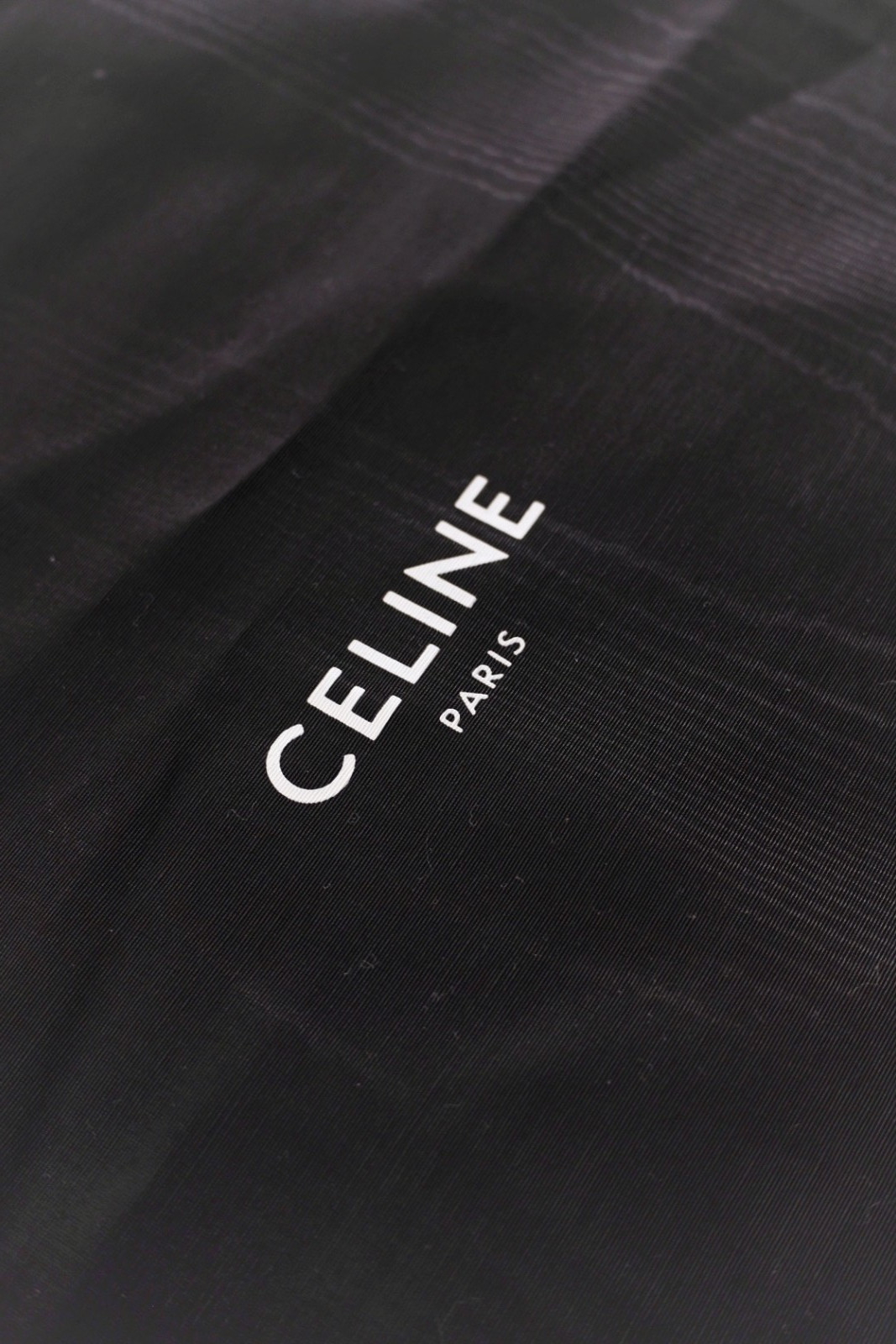 Celine dustbag woodgrain 39×39 cm
