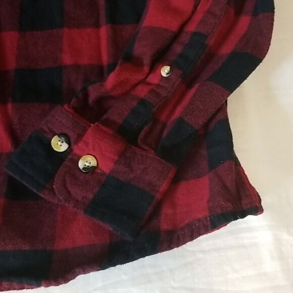 Hobbs Creek Red and Black Buffalo Plaid Shirt Size S