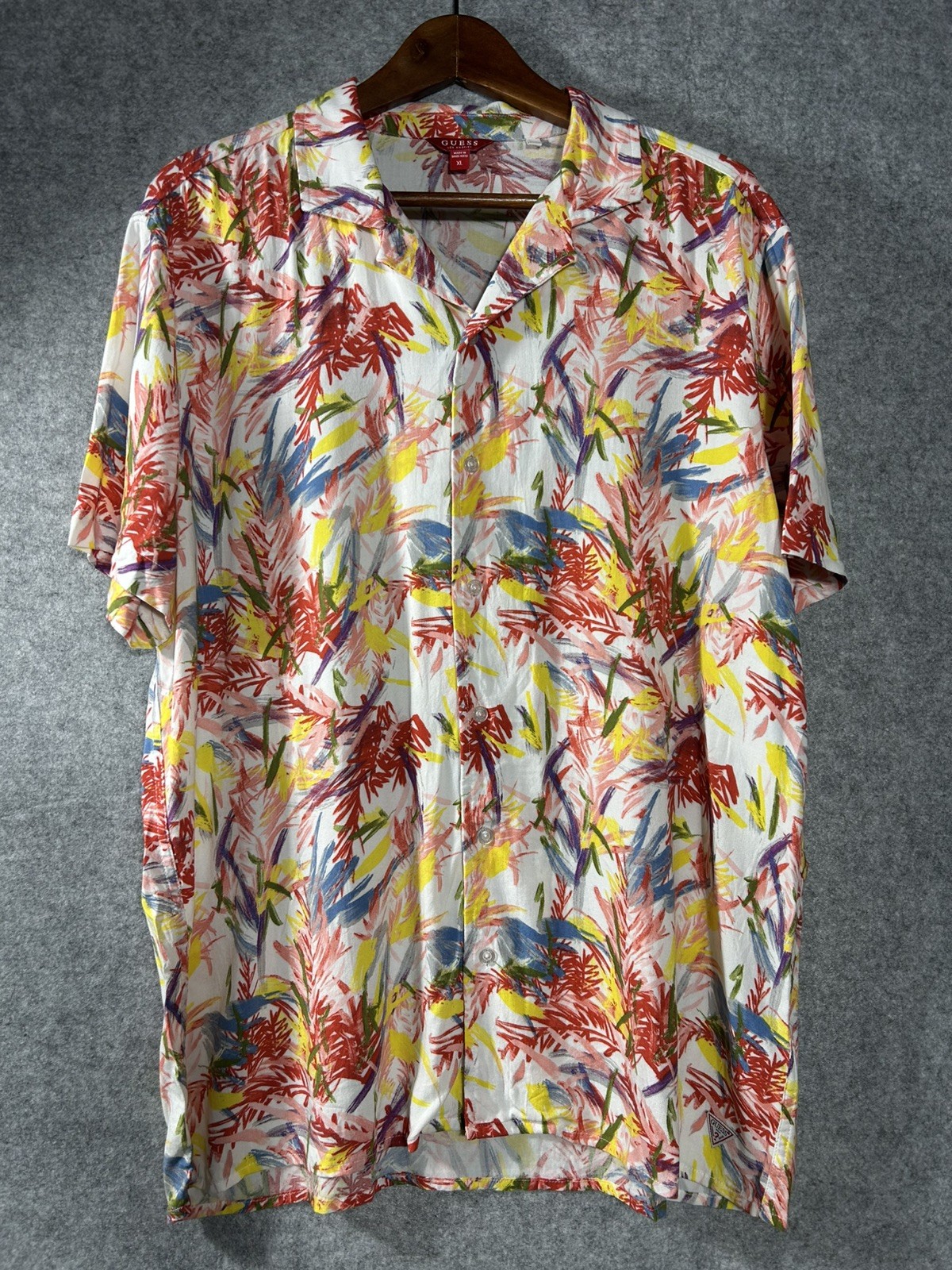 Guess Los Angeles Men’s Camp Collar Tropical Print Shirt XL Y2K Silky Button Up