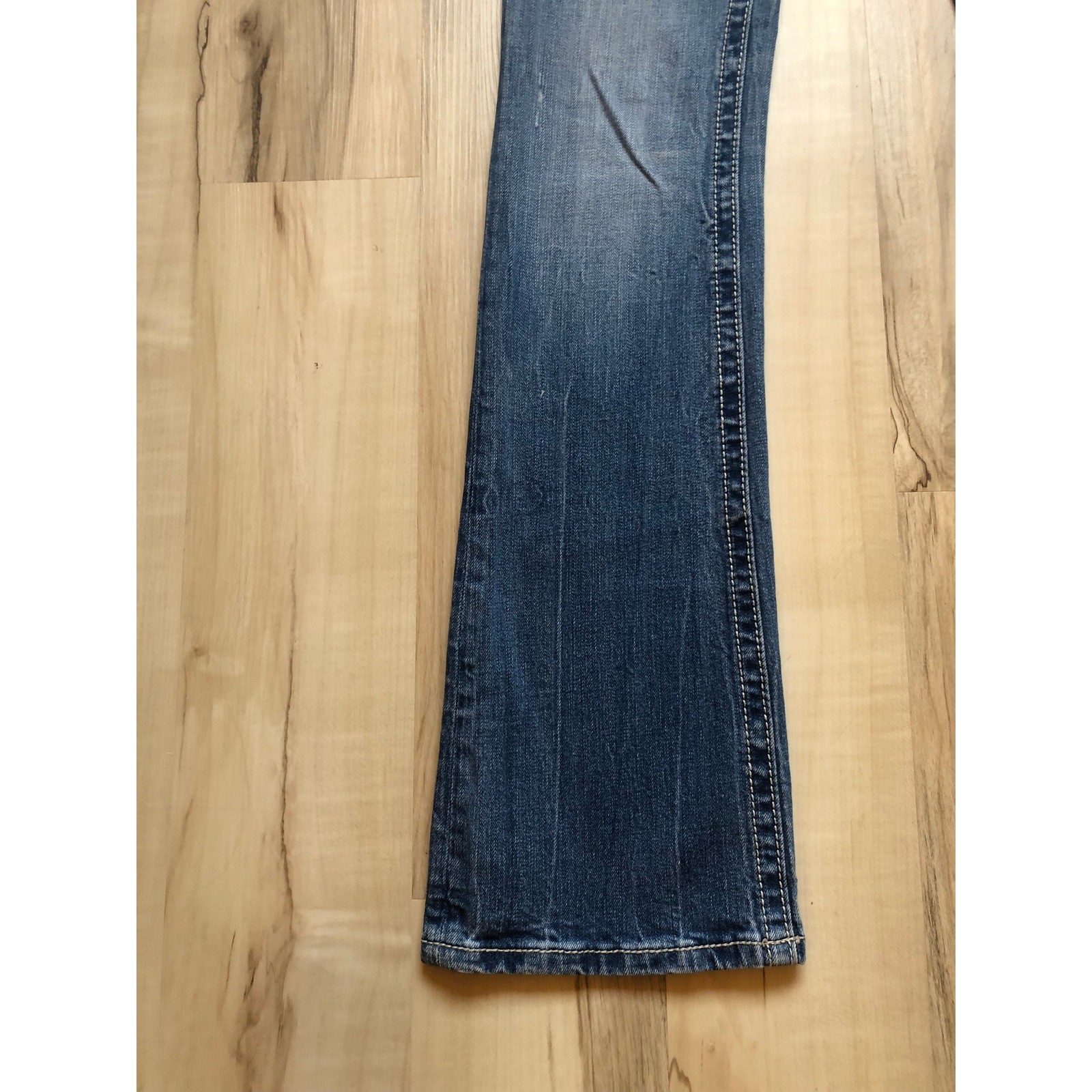 Miss Me JP5415B Bootcut Jeans Medium Wash Butterfly Embellished Flap Pocket 28