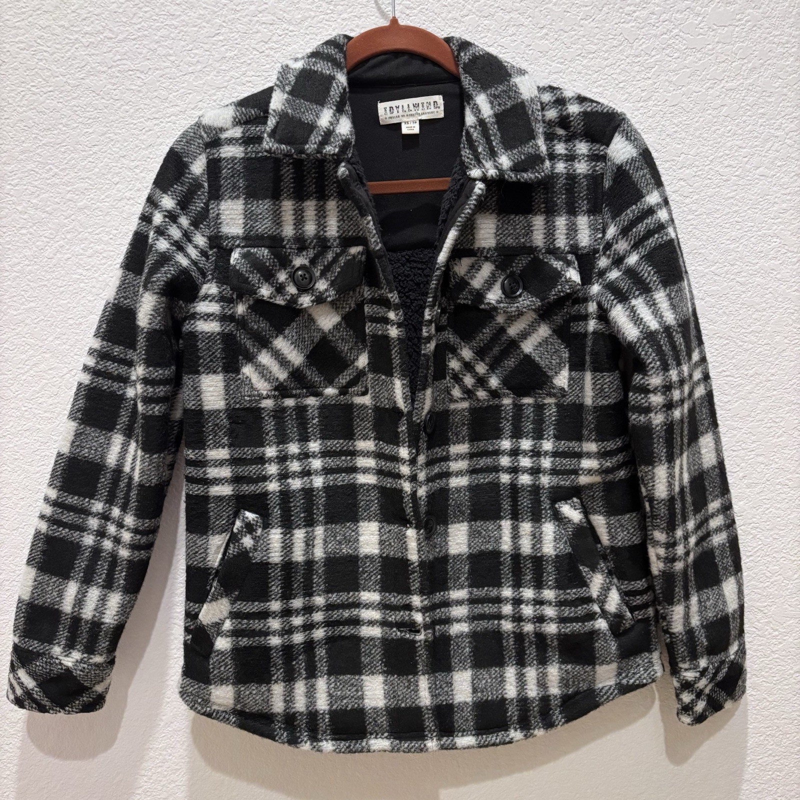 Idyllwind Sherpa Lined Plaid Shacket XS Black White Western Jacket Ranch Coat