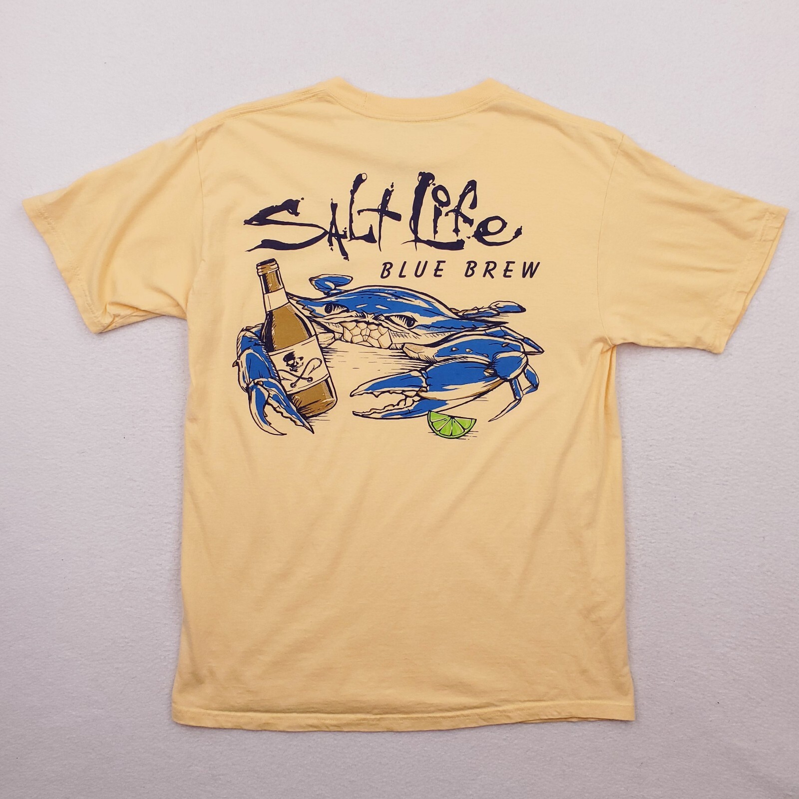 Salt Life Shirt Mens Medium Yellow Blue Crab Brew Beer Outdoor Beach