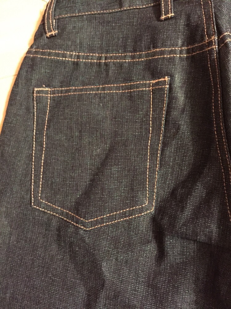 Guess ? Women’s Jeans Original Design Tapered High Waist Lightweight 28 X 31 NWT