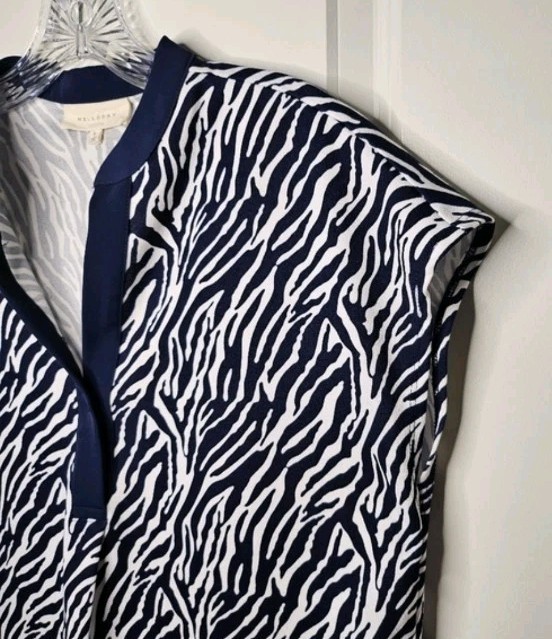 Melloday Women’s Navy White V-Neck Blouse Small Zebra Animal Print Cap Sleeve