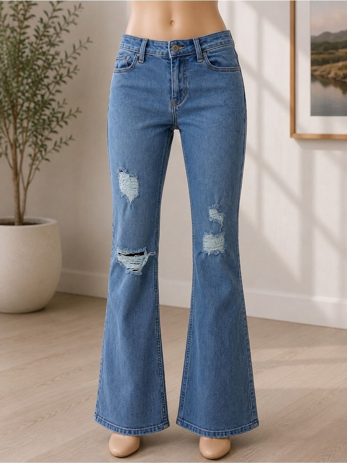 Hollister 00R Medium Wash Distressed Bootcut Flare Jeans