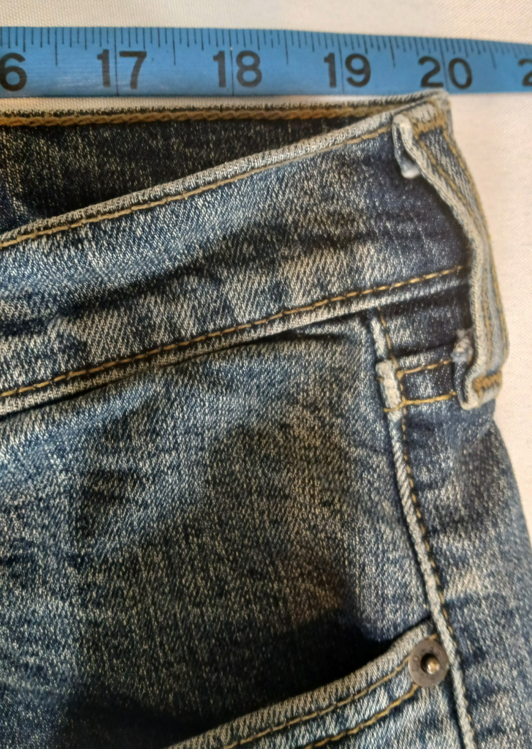 Levis Denizen Jeans 40 x 30 EUC 236 Regular Fit Mens