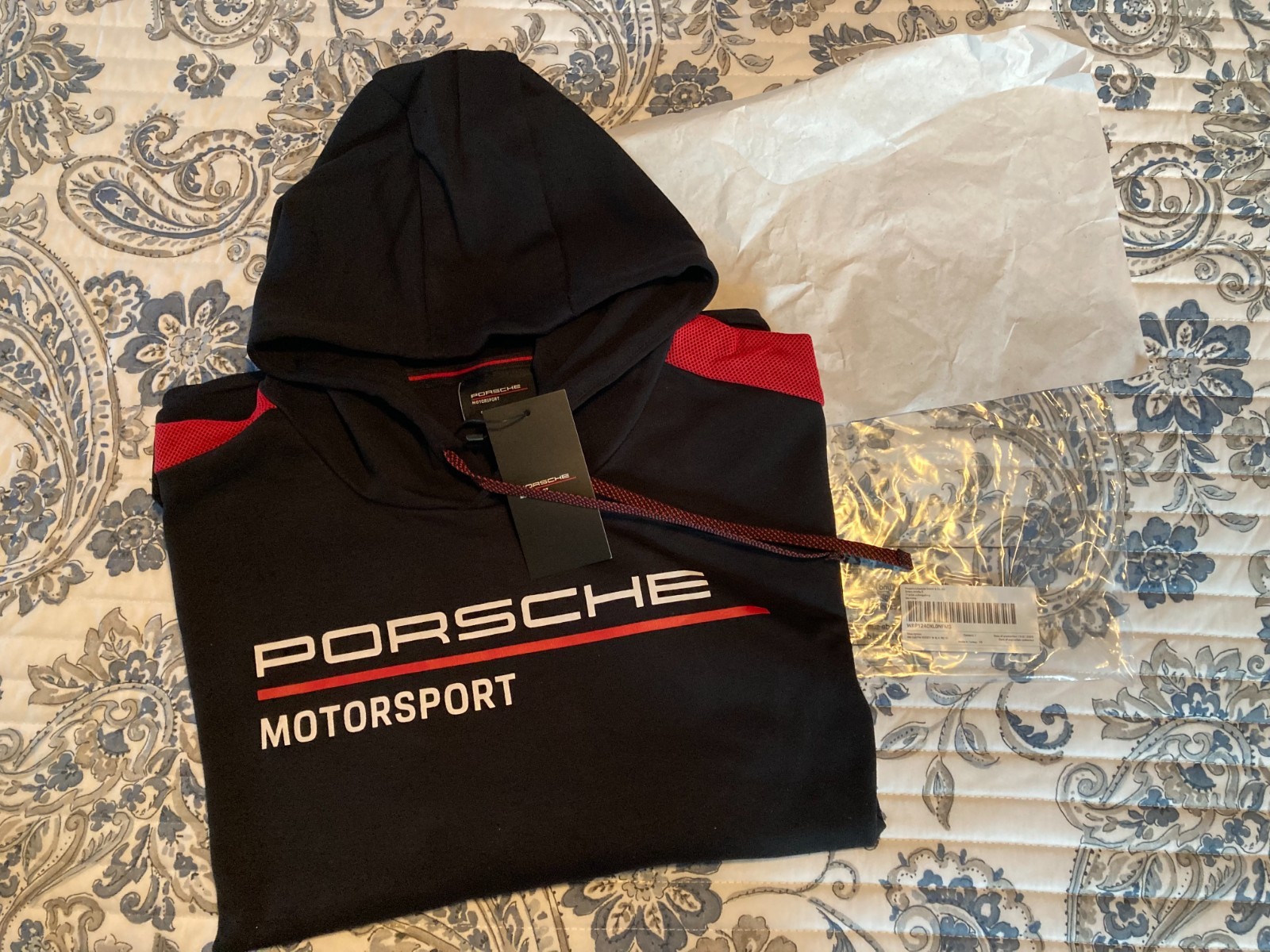 NEW IN BAG PORSCHE DESIGN MOTORSPORT LONG SLEEVED HOODIE IN EURO XL = USA L
