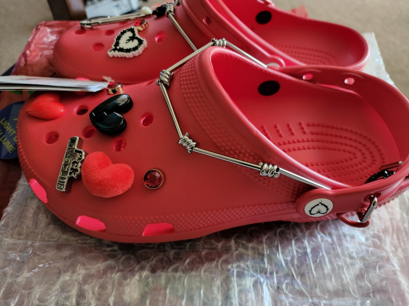 🔥LIMITED🔥☄️ Karol G X Crocs Classic Clog Size 9M/11W. THE BOX IS THE BAG.
