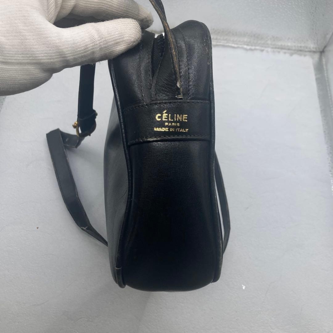 CELINE Shoulder Bag Leather Black Gold hardware Horse Carriage Condition Used