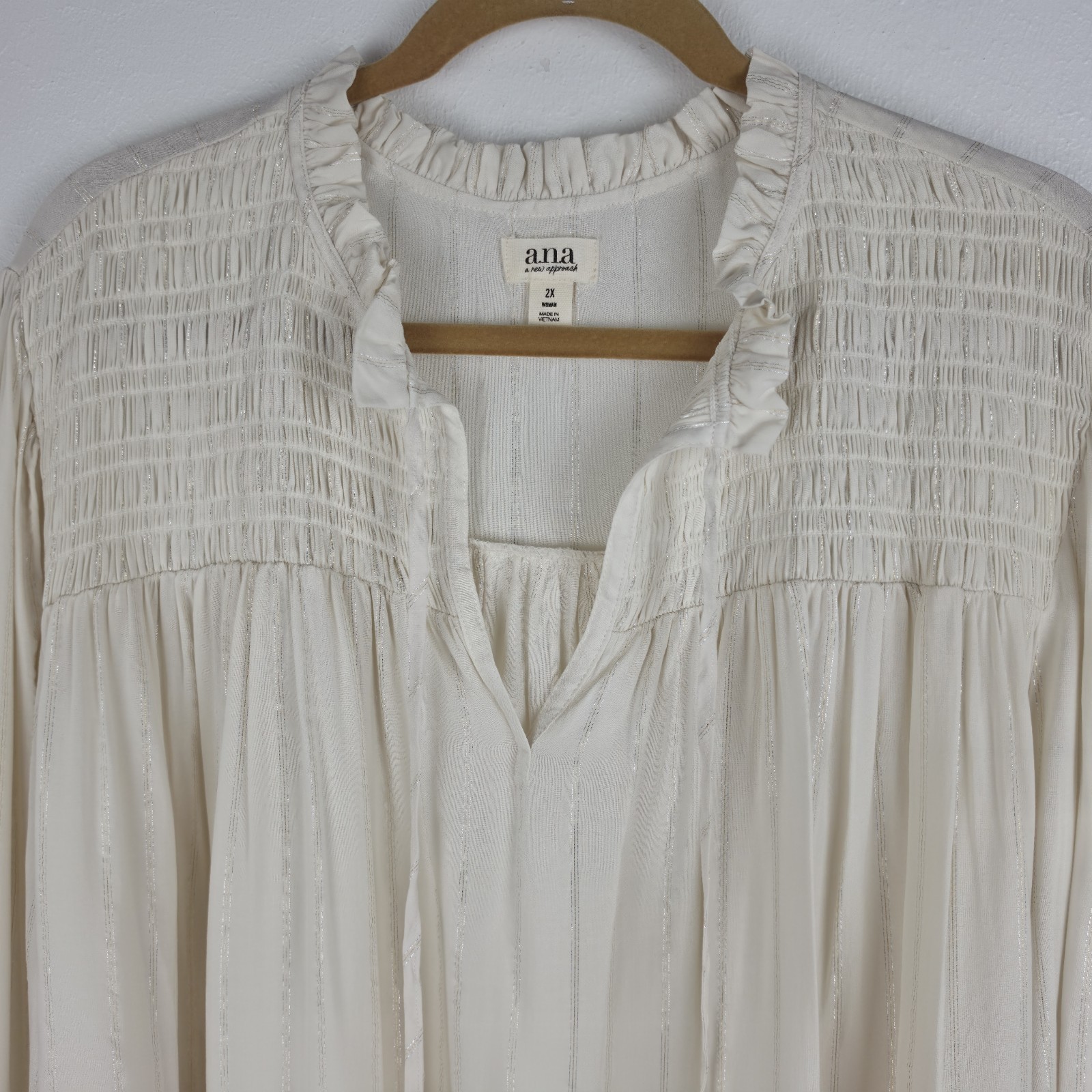a.n.a 2X Boho Peasant Blouse Ivory Metallic Stripe Smocked Ruffle Cottagecore