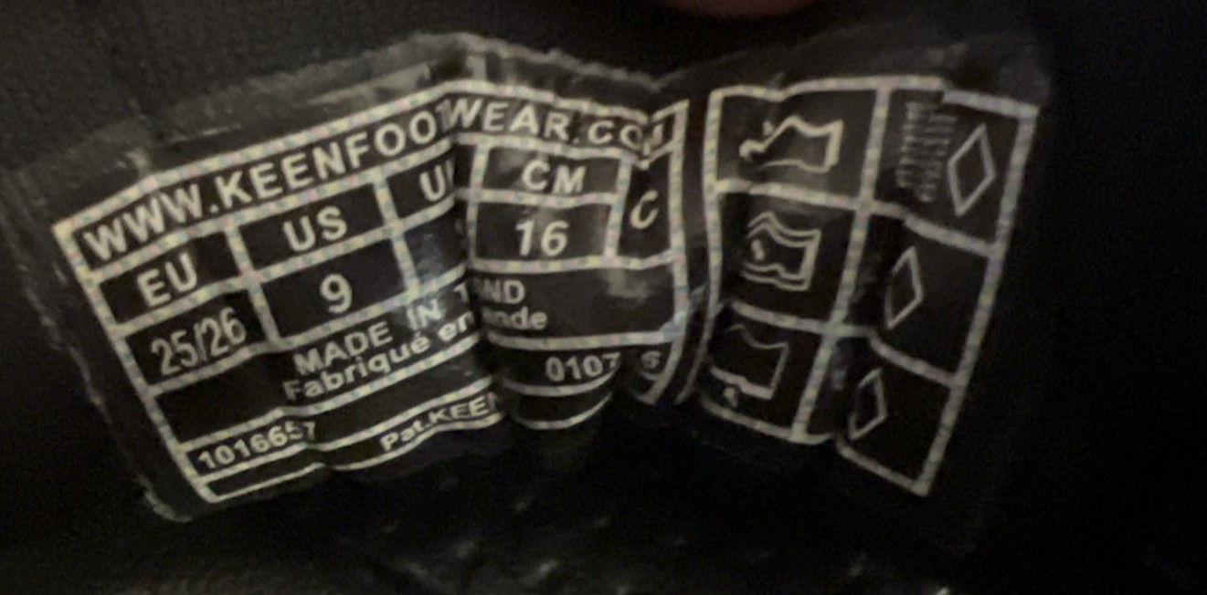 KEEN Uneek Black ParaCord Bungee Sneakers Shoes Water Loafer Size 9Y Unisex
