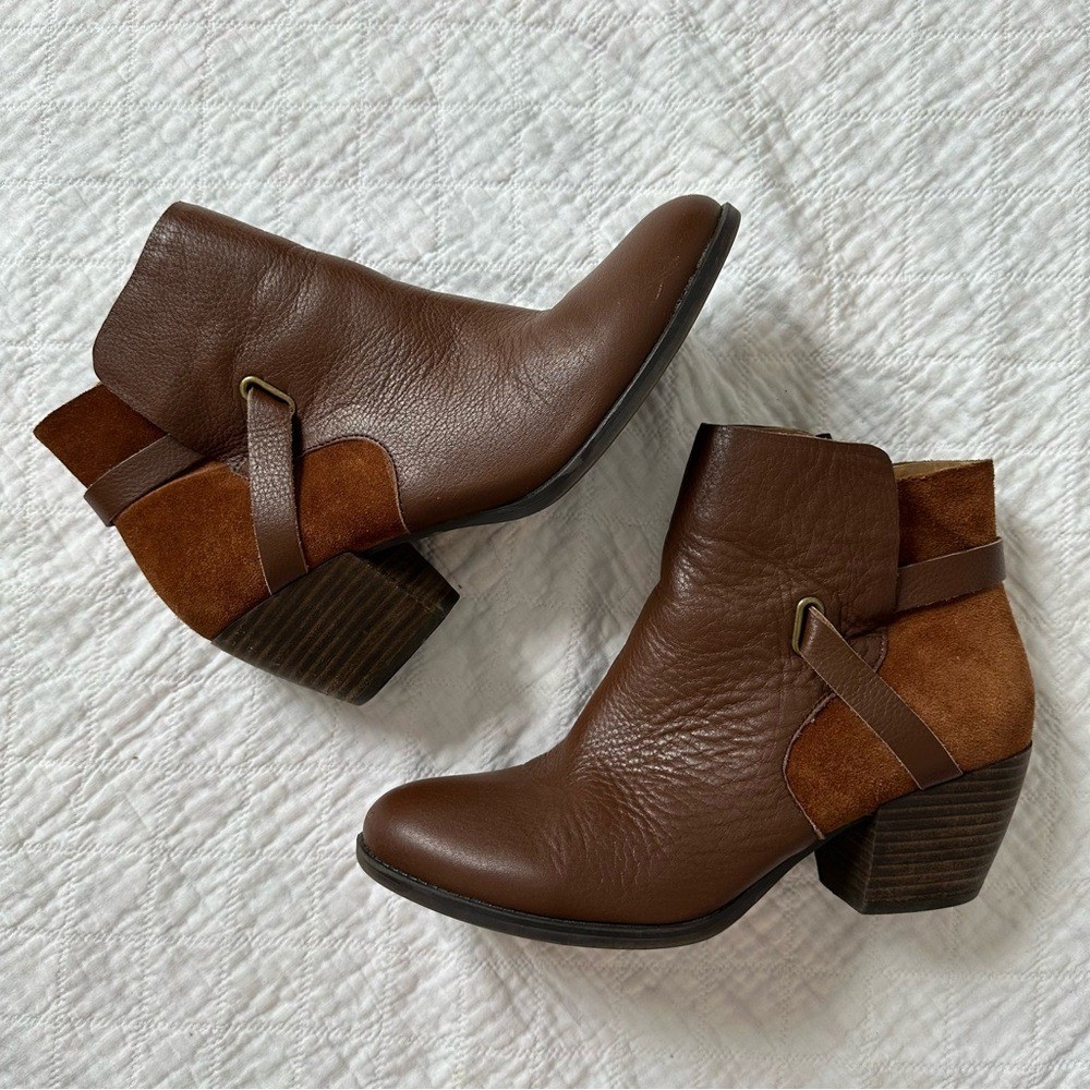 American Rag Ashlyn Brown Leather Suede Ankle Boots Western Boho Block Heel 8.5M