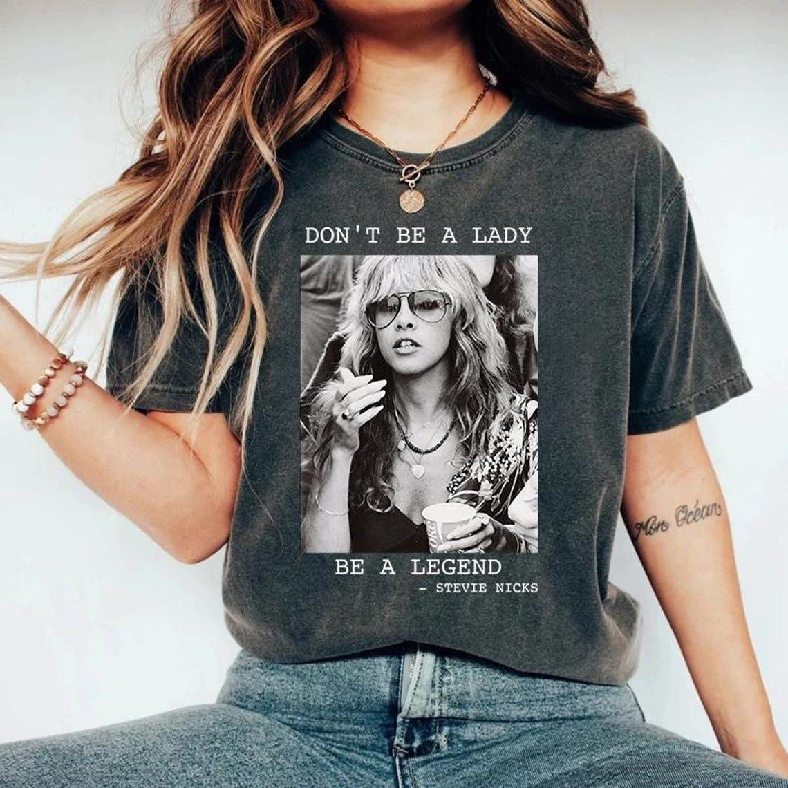Stevie Nicks Retro T-Shirt Don’t Be a Lady Be a Legend Concert Tee
