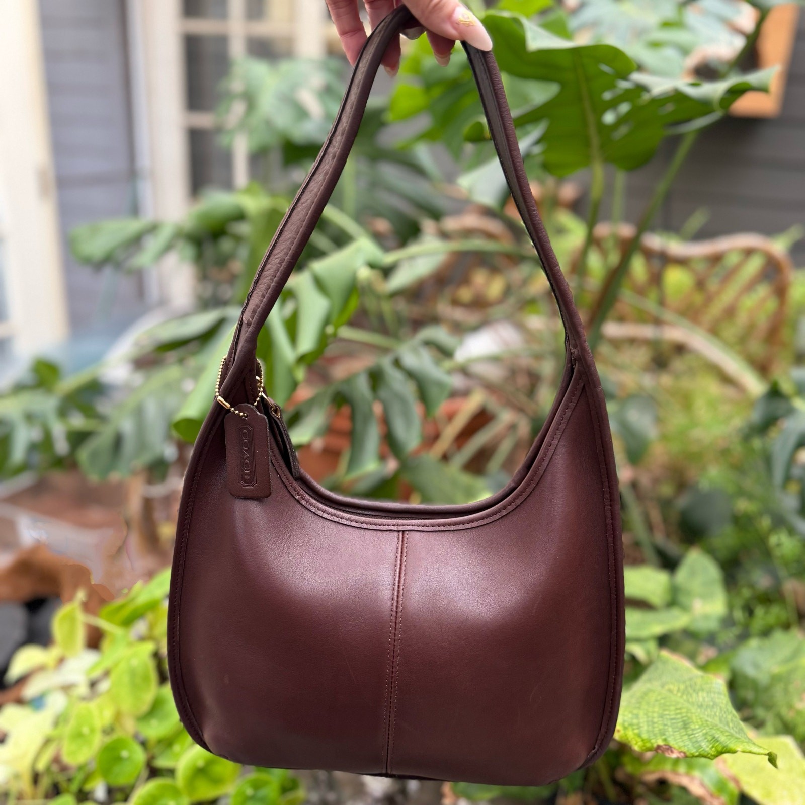 Coach Vintage 1997 Ergo 9025 Mahogany Glovetanned Leather Hobo
