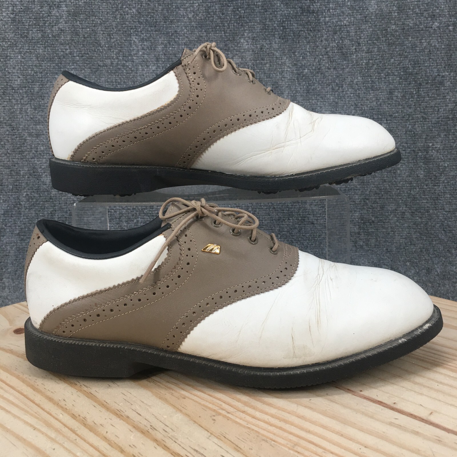 Mizuno Shoes Mens 9.5 Saddle Lace Up Golf Cleats Oxford 5887 White Leather